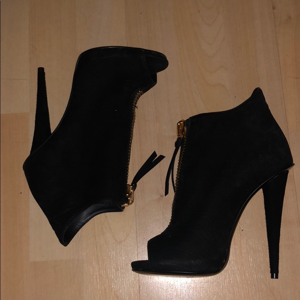 Black Vero Cuoio Peep Toe Booties